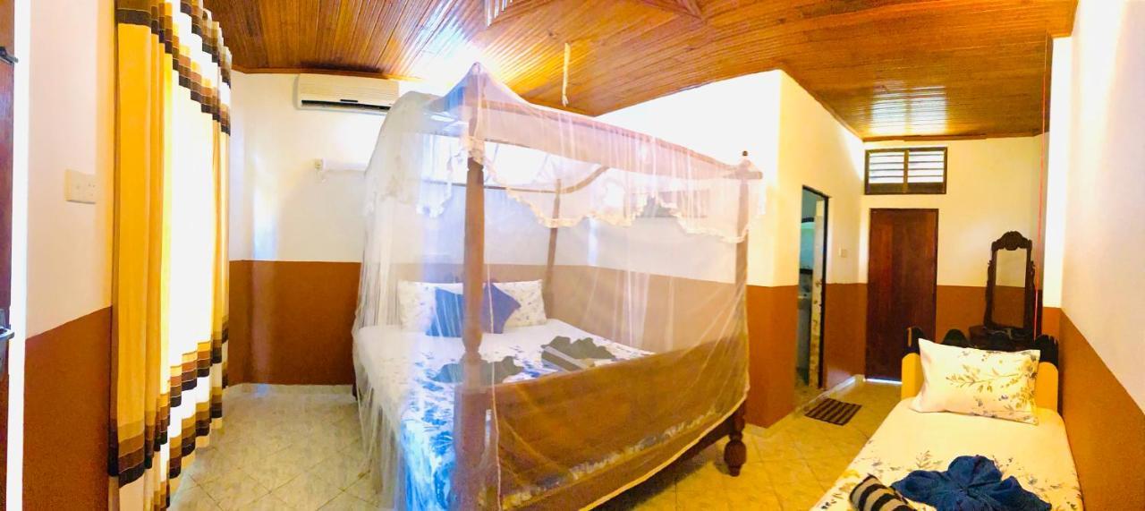 Hotel The Lion Rock Sigiriya Exterior foto