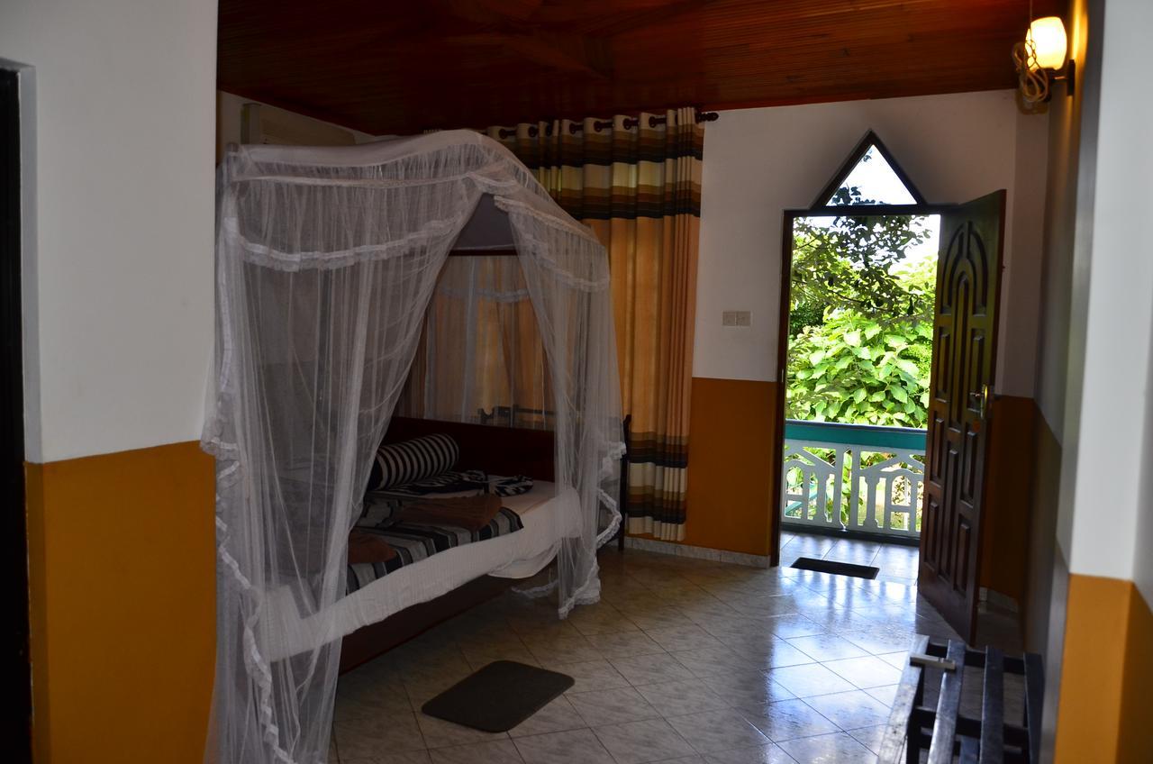 Hotel The Lion Rock Sigiriya Exterior foto